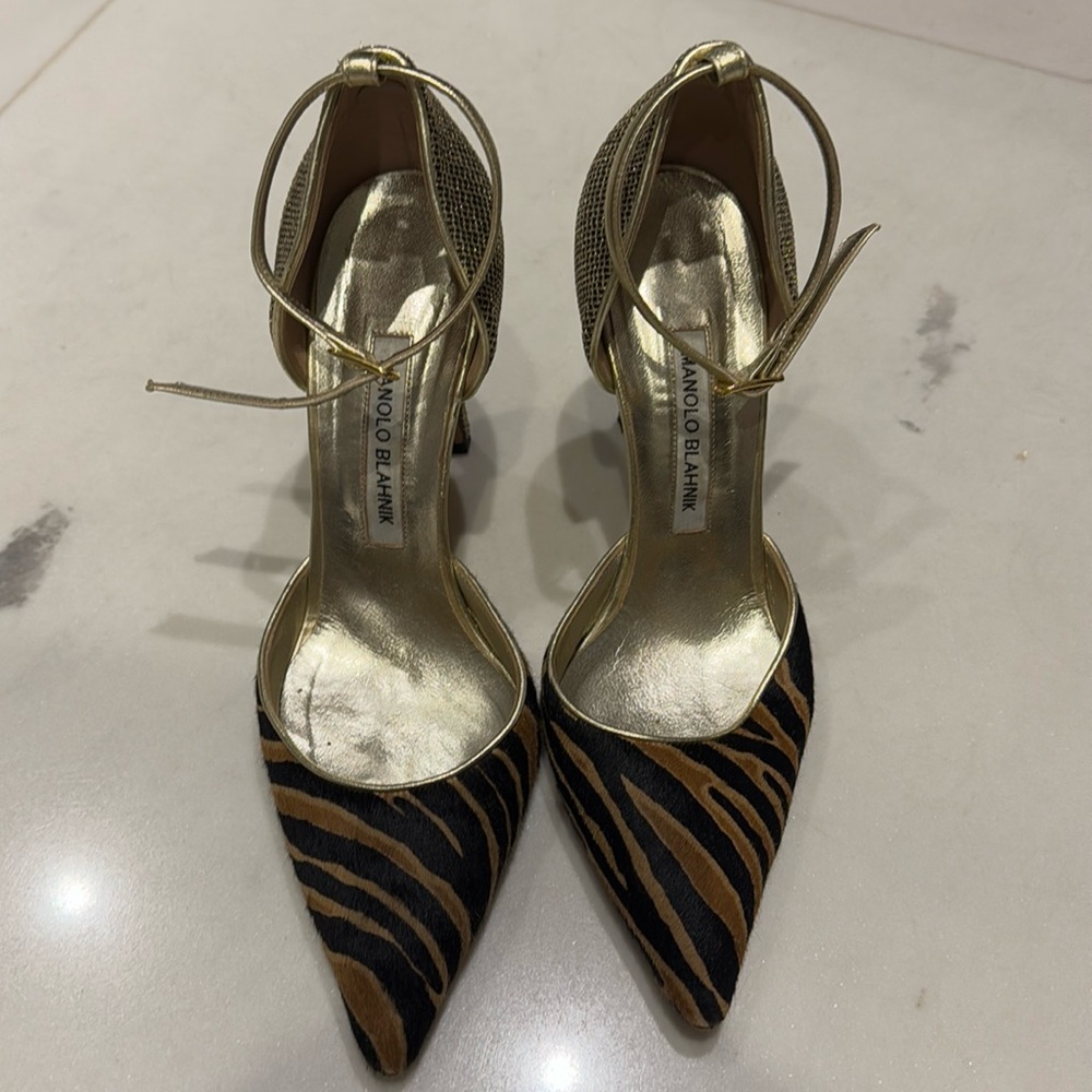 Manolo Blahnik Pumps